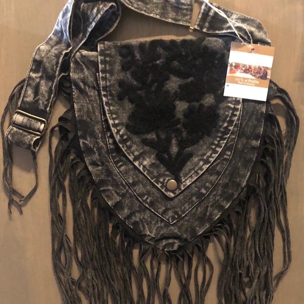 Earth Divas Fringe Triangular Passport Sling